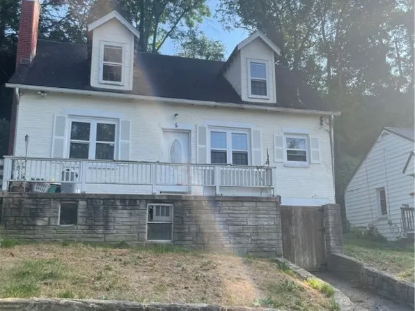 5 Estill Dr, Charleston, WV 25314