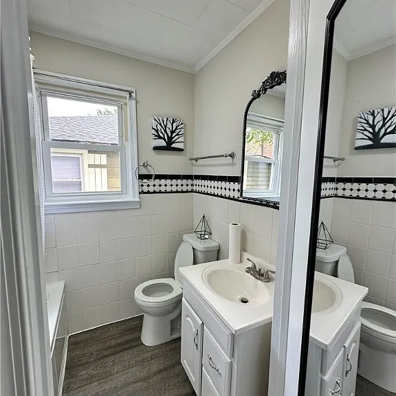 223 Witten St — Photo 8