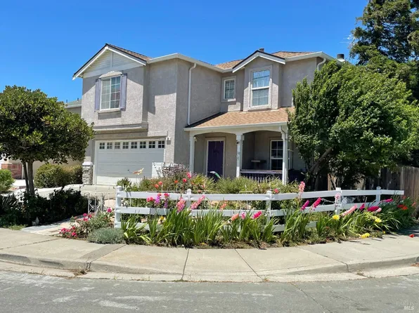 30 Heritage Rose Lane, Suisun City, CA 94585