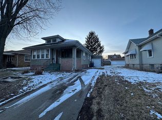 1637 Saint Vincents Ave, La Salle, IL 61301