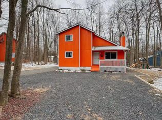 1355 Winding Way, Tobyhanna, PA 18466