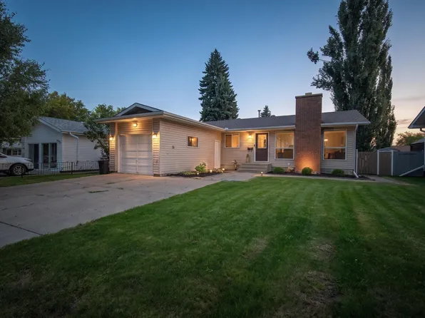 152 Mission Ave, Saint Albert, AB T8N 2C7