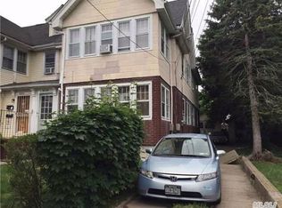 9262 218th St, Queens Village, NY 11428