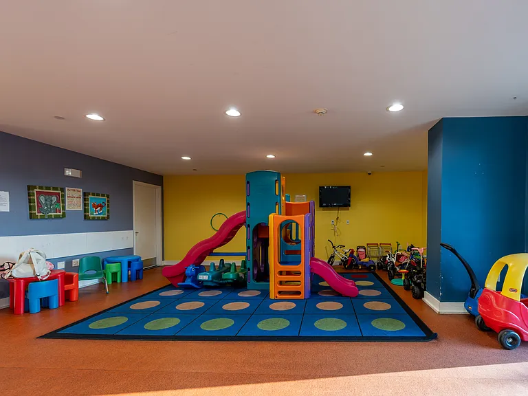 3312 Hudson Ave #3G — Photo 27