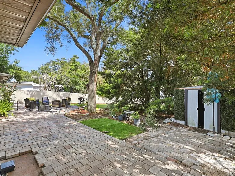 6714 Nina Rosa Dr #A — Photo 14