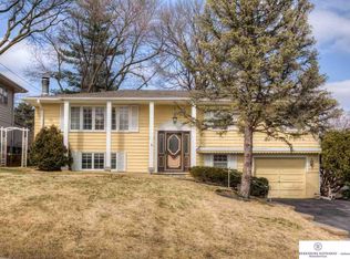 3968 Iowa St, Omaha, NE 68112