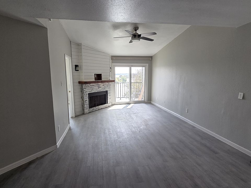 1st image of 18800 Egret Bay Blvd APT 106