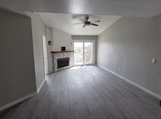 18800 Egret Bay Blvd APT 106, Houston, TX 77058