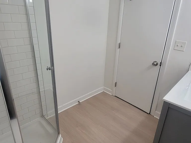5018 Dobson St — Photo 21