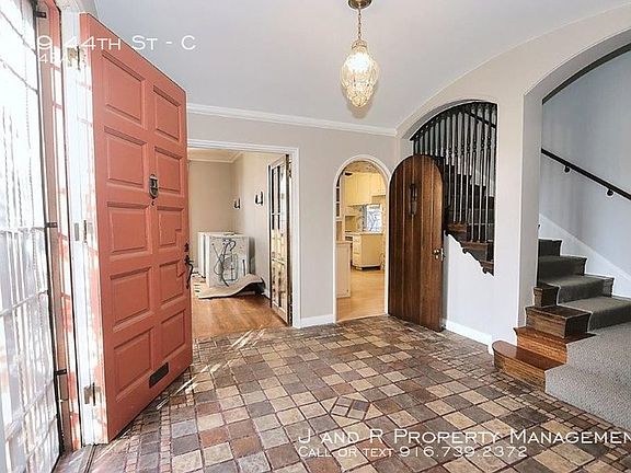 4th image of 1339 44th St #C