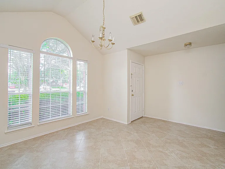 11714 Sweet Willow Ct — Photo 7