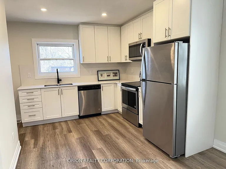 1016 Haig Blvd — Photo 18