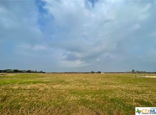 1040 Sendera Loop, Victoria, TX 77904