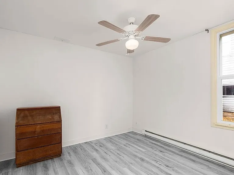 125 Croft Ave — Photo 11