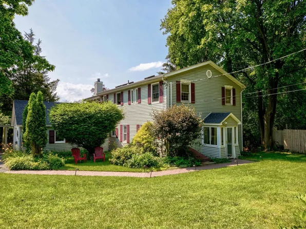 430 N Greenbush Road, Rensselaer, NY 12144