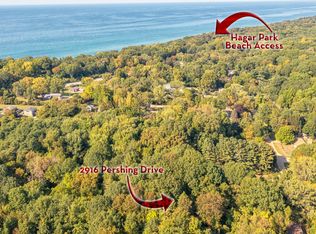 2916 Pershing Dr, Coloma, MI 49038