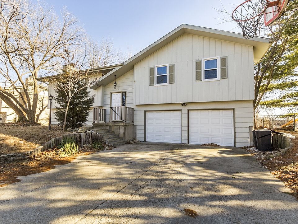 1st image of 3021 Arbor Dr