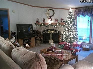 3rd image of 7218 Birchview Dr