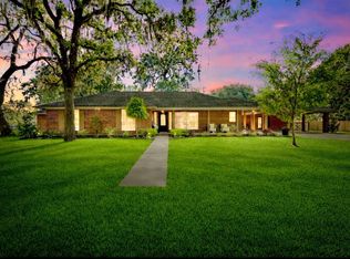 8555 Matthews Ln, Magnolia, TX 77354