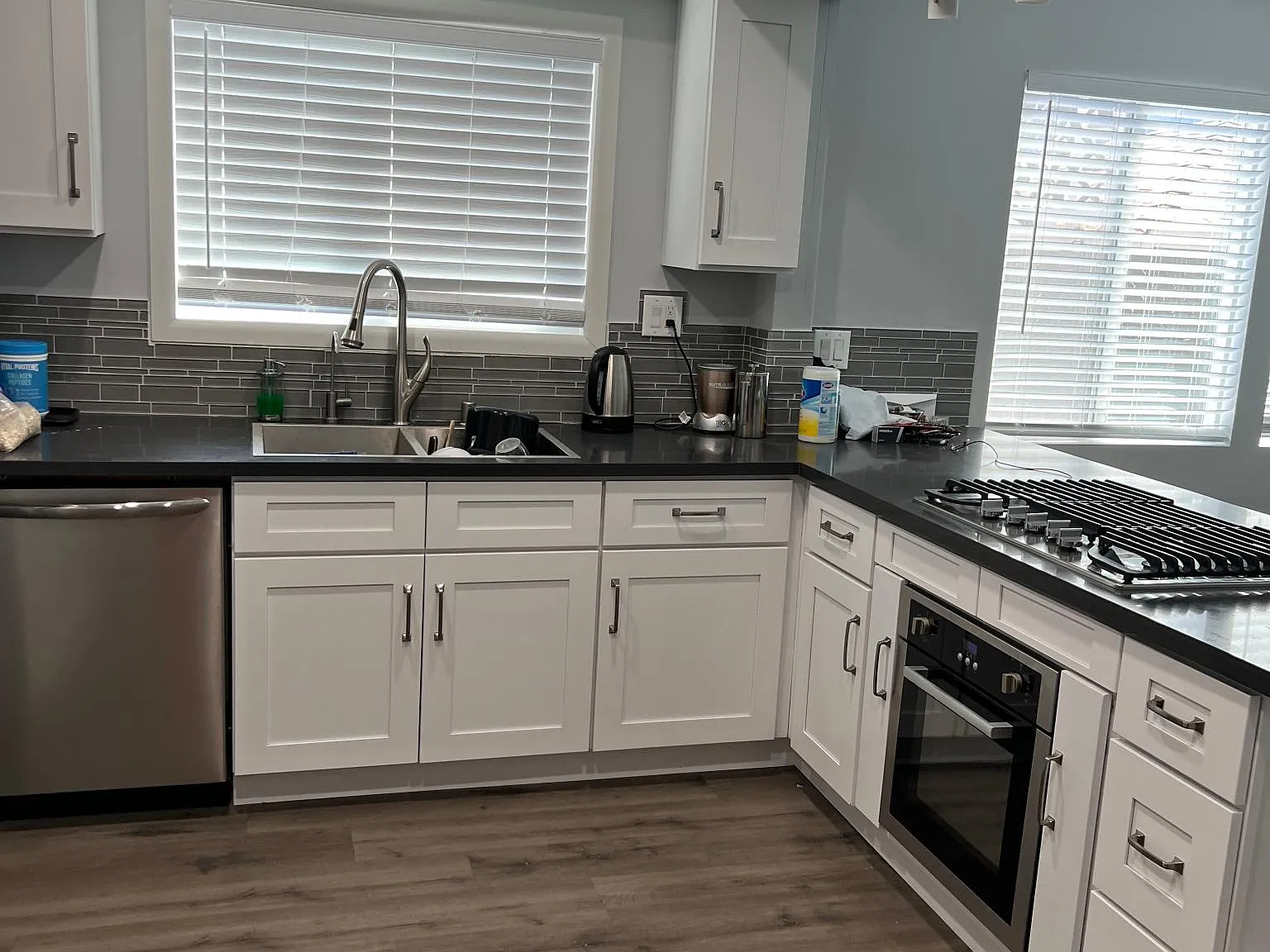 912 Parkman Ave — Photo 4