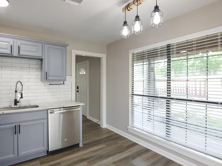 42 Hunters Creek Dr — Photo 20