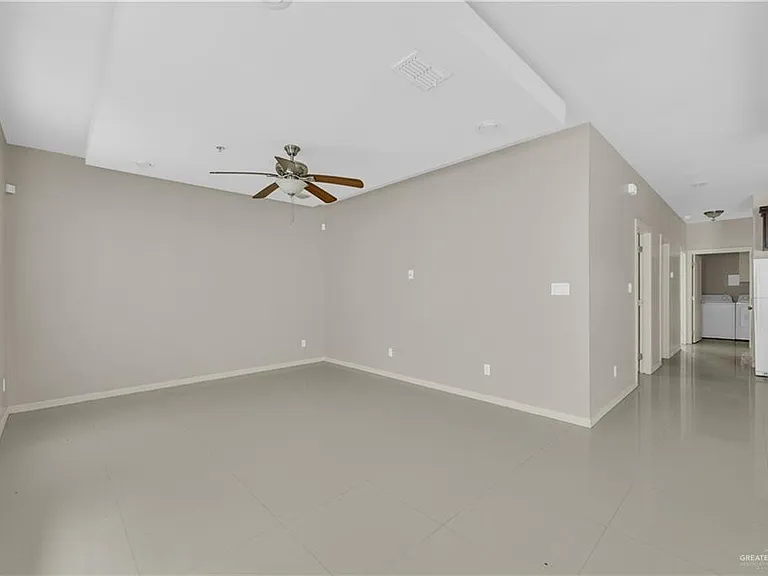 3004 S L St #2 — Photo 2
