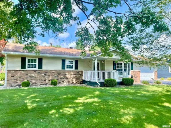 227 Westview Dr, Knoxville, IL 61448