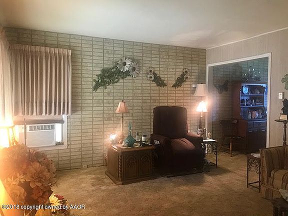 3rd image of 1104 Avenue K NW