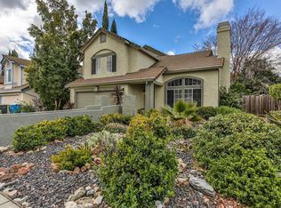 1120 Meadowlark Dr, Vacaville, CA