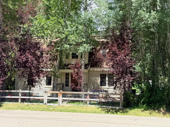 1051 Triumph Dr, Hailey, ID 83333