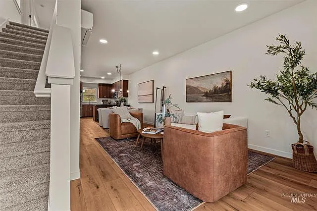 7551 W Swain Ln #28 — Photo 4
