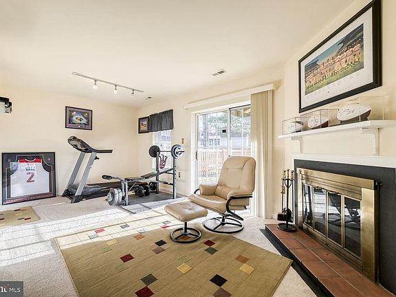 5th image of 601 Brickston Rd