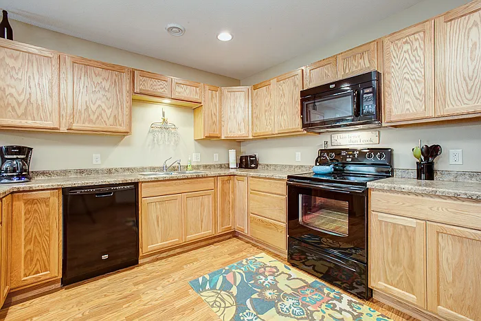 Park Place Townhomes - 241-6 — Photo 3