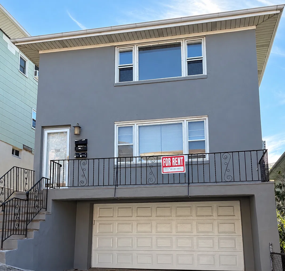 3 bed, $2,850 — Photo 1