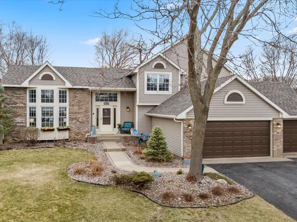 1784 Sheffield Dr, Woodbury, MN 55125