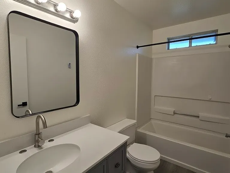 979 Music Ave — Photo 6