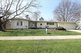 1st image of 3709 Keeweenaw Dr NE