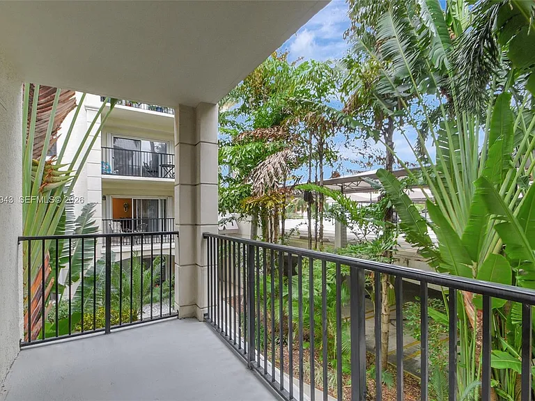 2206 Tuscany Way #2206 — Photo 21