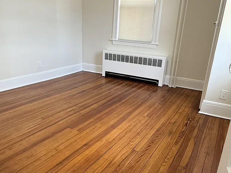 39 Maynard St #3W — Photo 6