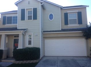 1706 Glen Kippen Ln, Clovis, CA