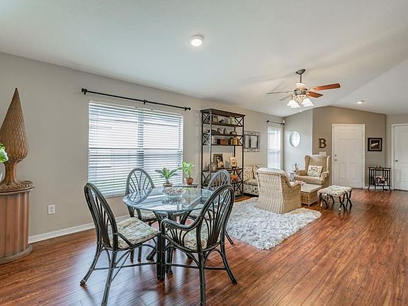 5th image of 10475 Blackmore Dr