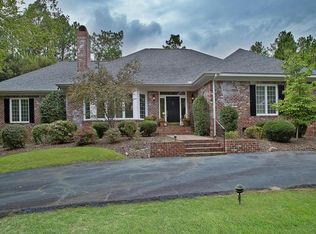 130 Quail Hollow Dr, Pinehurst, NC 28374