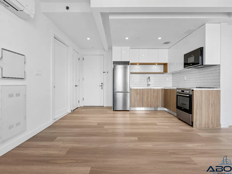 100 Lenox Rd #3D