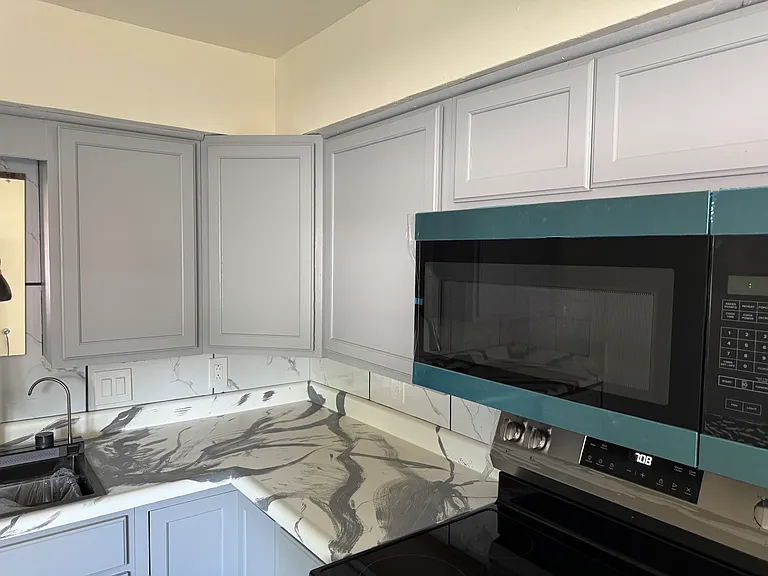 341 Kendall Ave #1 — Photo 17