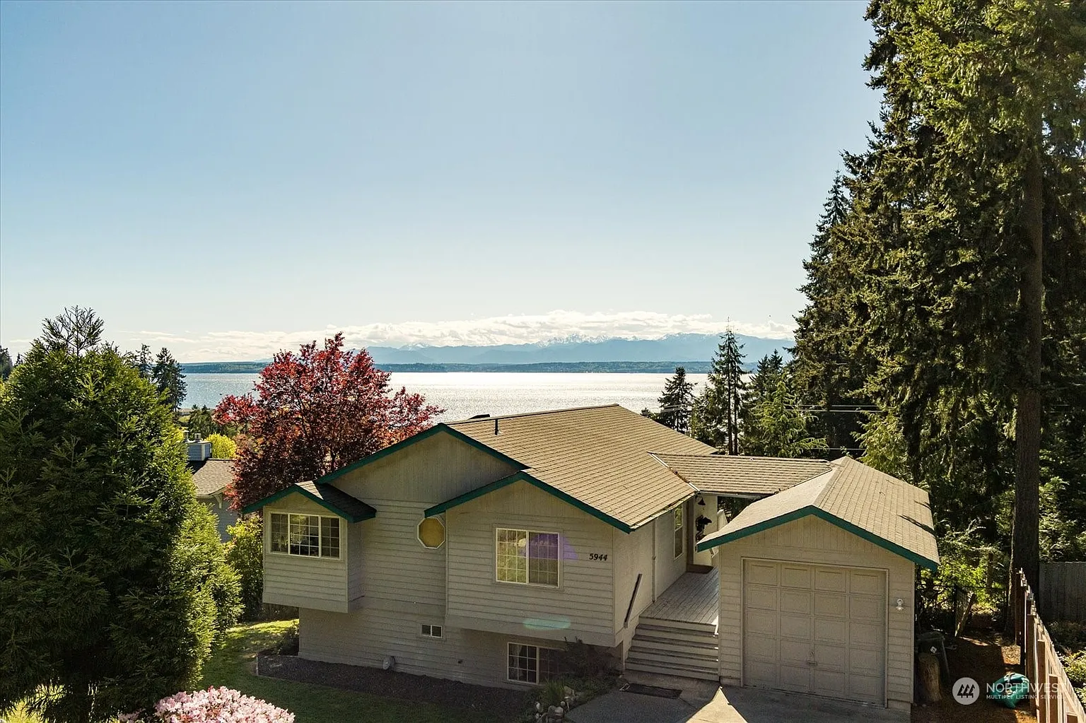 5944 Sundown Lane photo 1