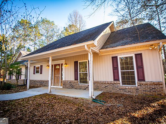 2nd image of 1144 Jim Starr Rd