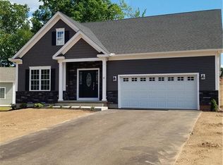 54 Watch Hill Dr #54, Enfield, CT 06082