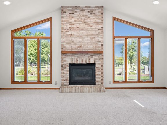 Abundant windows add to the beauty of this room!