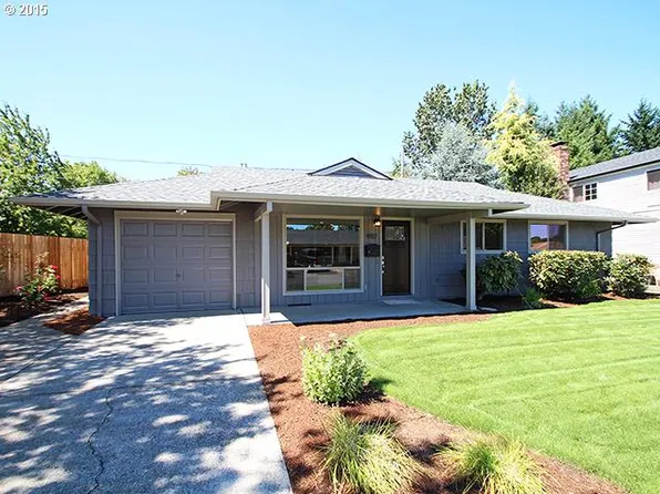 9117 N Westanna Ct, Portland, OR 97203