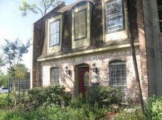 1424 Walnut Bend Ln #1-13, Houston, TX 77042